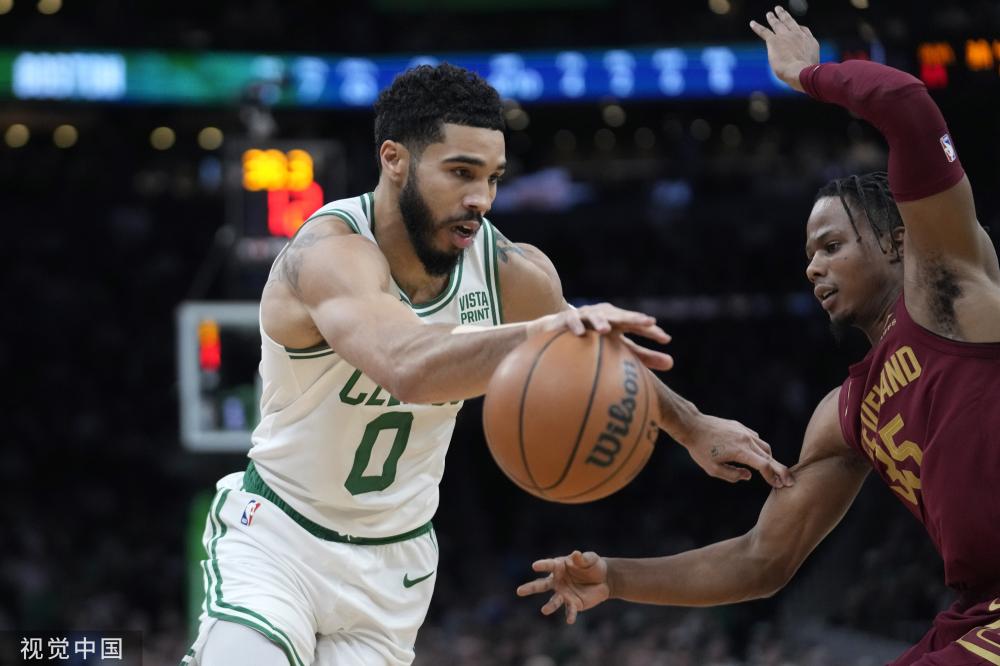 新男子撑杆 新男子撑杆